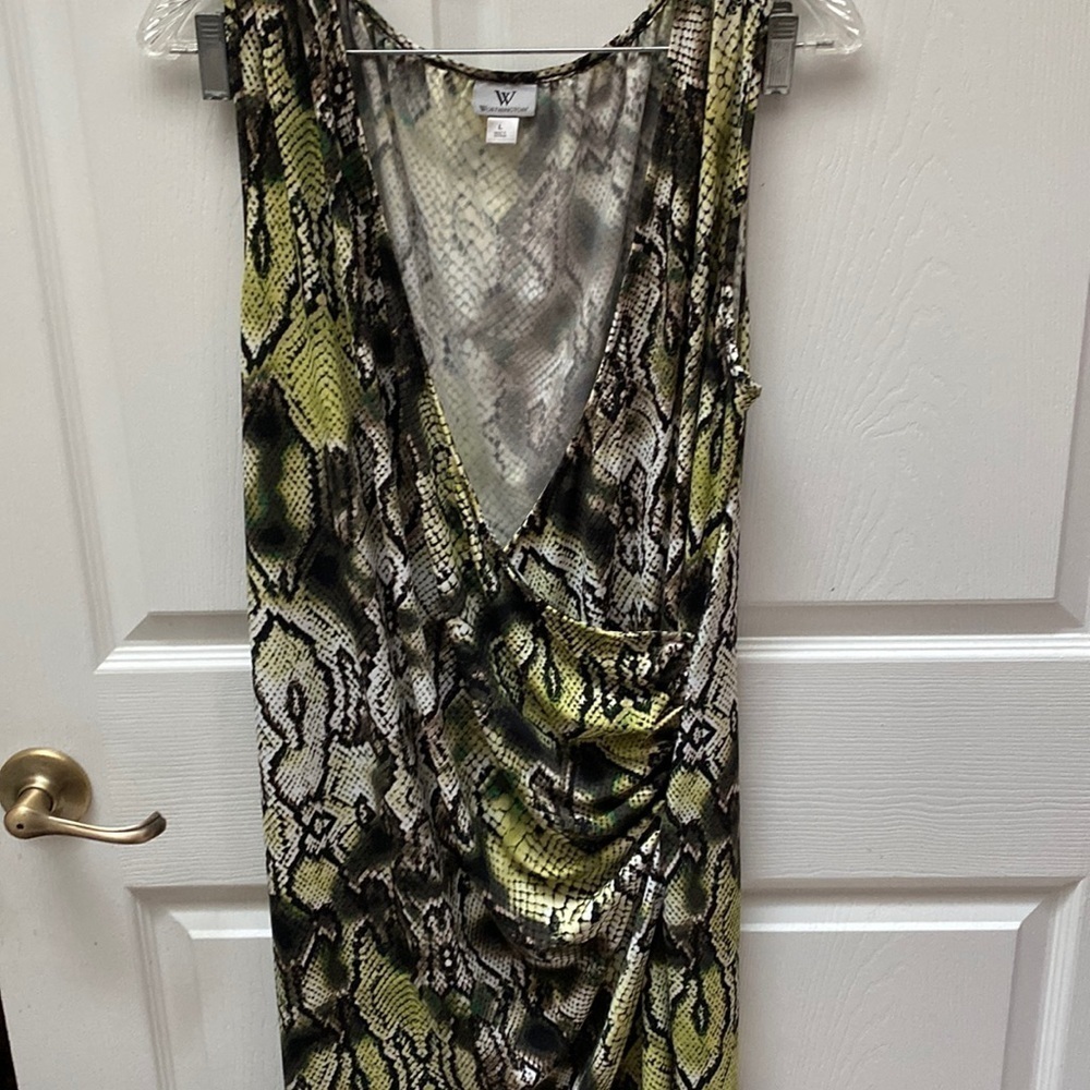 F Worthington stretch sleeveless snake skin design dress size L